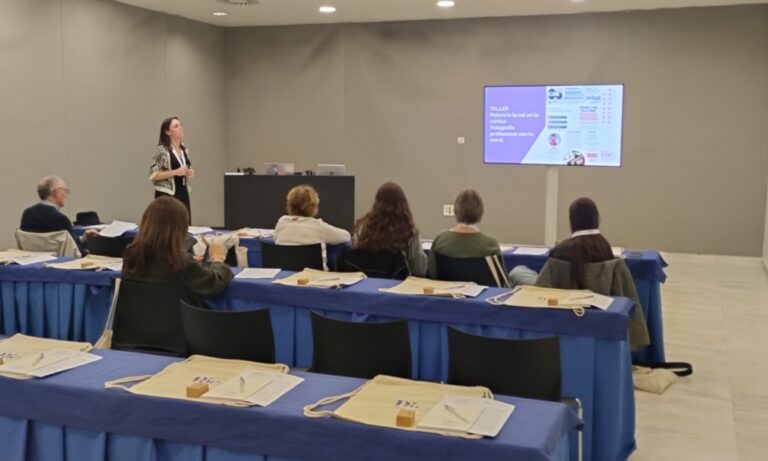 Taller de Fotografía Odontológica para Higienistas en el Congreso HIDES Asturias 2024